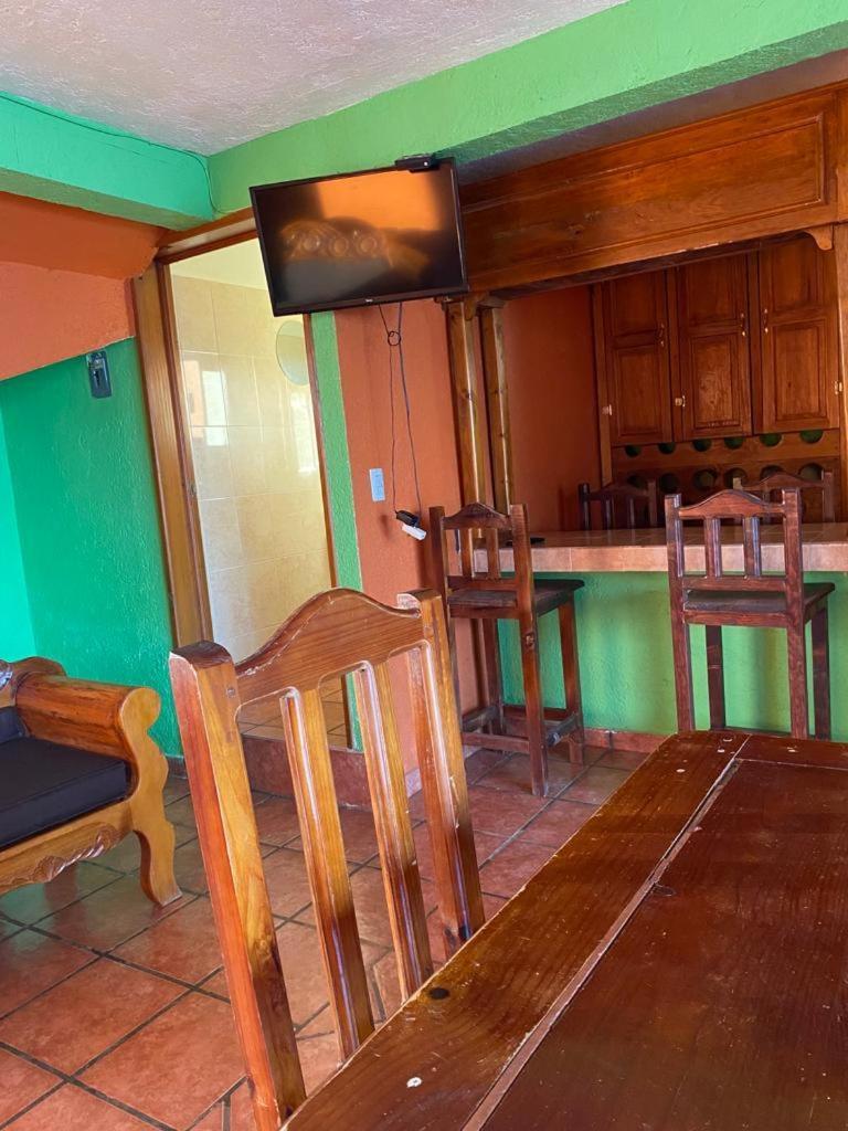 Cabanas Y Habitaciones El Malecon Zirahuén Chambre photo