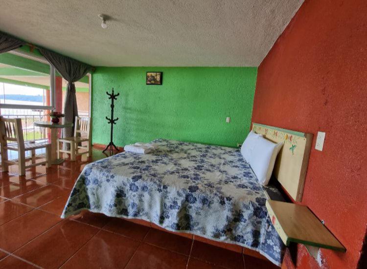 Cabanas Y Habitaciones El Malecon Zirahuén Chambre photo